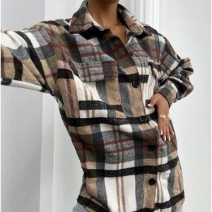 New plaid long sleeve top
